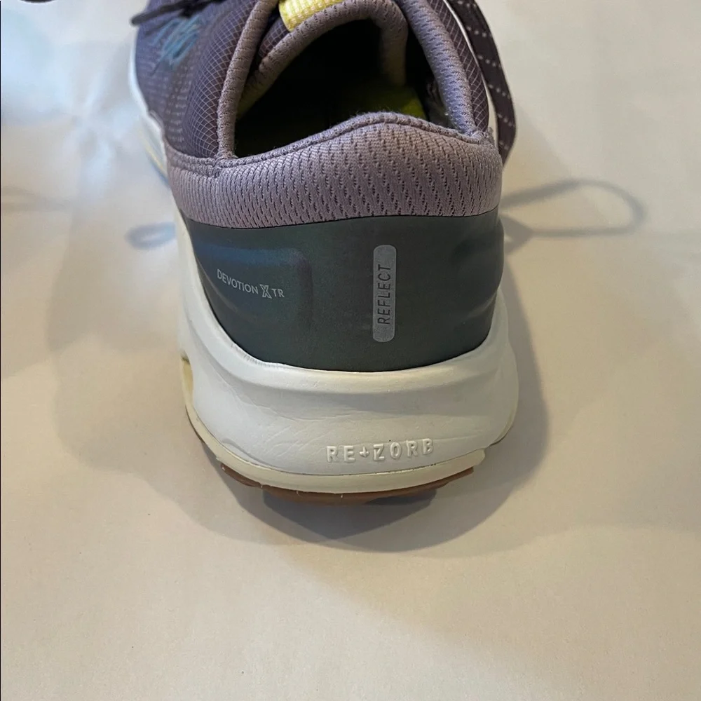 RYKA WOMENS DEVOTION X TR WALKING SNEAKER size 8M purple laced low top